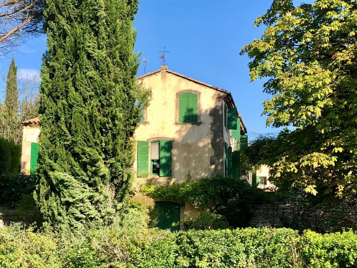 Mas De Monge Hotel Tarascon Bagian luar foto