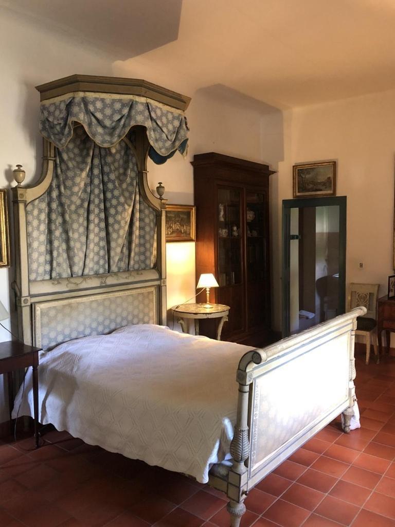 Mas De Monge Hotel Tarascon Ruang foto