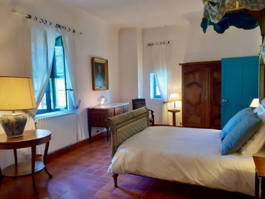 Mas De Monge Hotel Tarascon Ruang foto